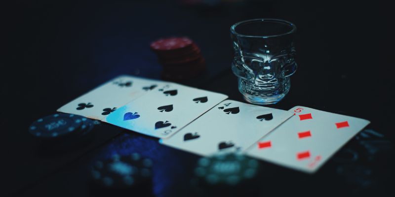 Các thuật ngữ phổ biến có trong Poker 77win